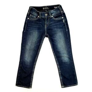 Silver Brand Suki Mid Capri W26/L22 Dark Wash Blue Denim